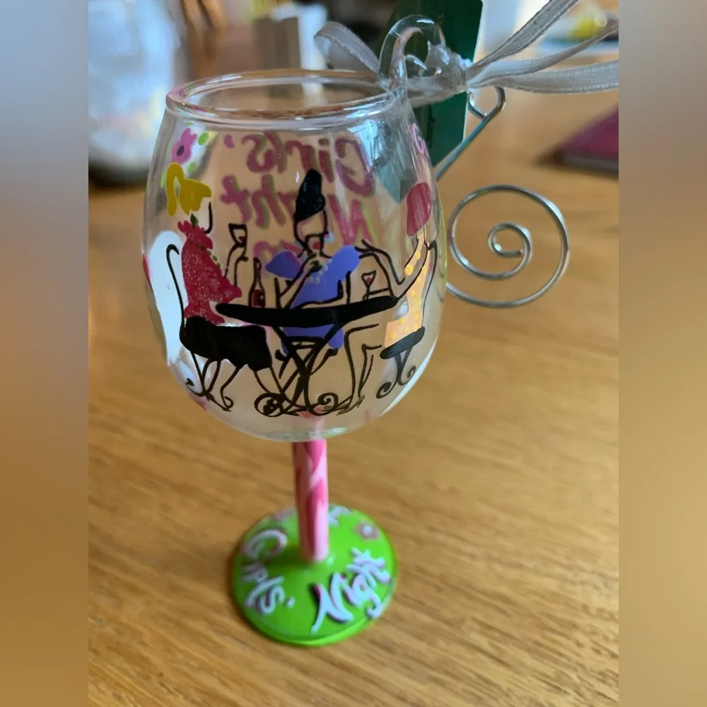 Wine theme items 🍷- Stemless glass, book, ornament, and pineapple wine stopper - Picture 6 of 7